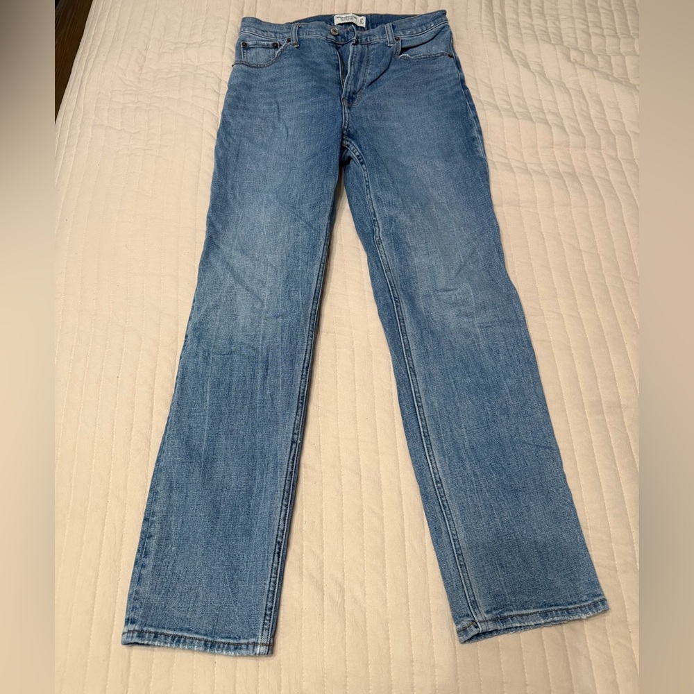 Abercrombie & Fitch Light Blue Ultra High Rise Jeans Size 6L